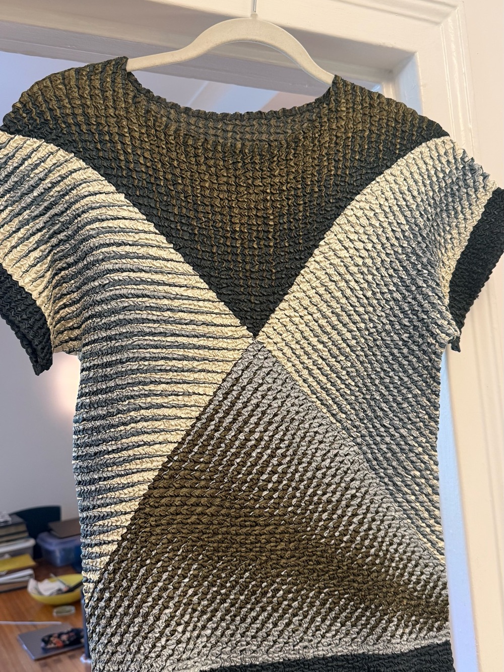 Issey Miyake Style Crinkle Pleated Colorblock Top Black Gray White
